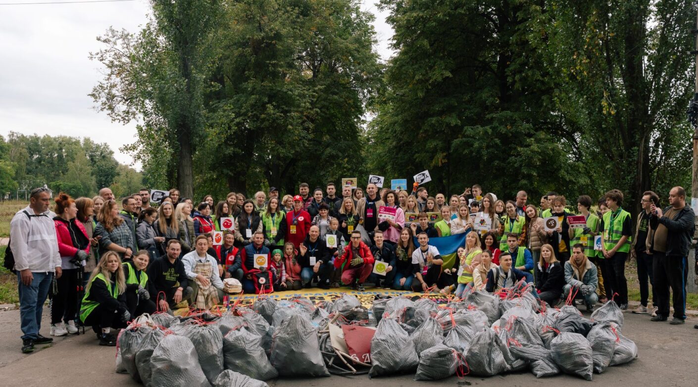 74 921 українців приєдналися до Всесвітнього дня прибирання попри війну!